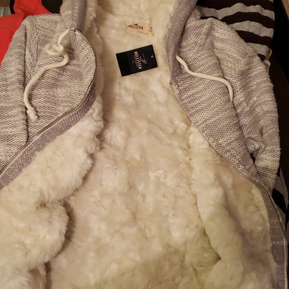 *** SOLD**XS Bundle deal!! 20 pieces of clothing!! - Picture 15 of 15